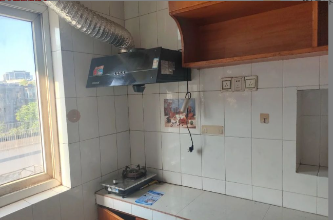 商住两用一居｜押一付三｜随时看房｜优先自提